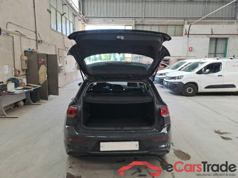 VOLKSWAGEN GOLF / 2019 / 5P / BERLINA 2.0 TDI SCR 85KW LIFE DSG #5