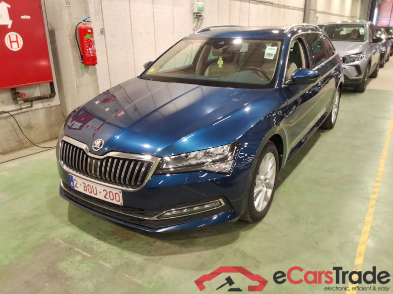 SKODA SUPERB COMBI 2.0 CRTDI 147KW DSG7 CLEVER+