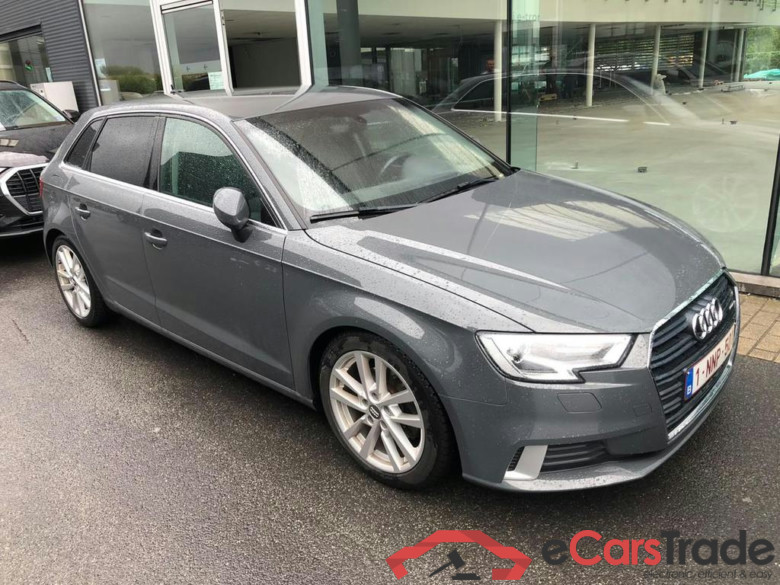 AUDI A3 Sportback 35 TFSI ACT Sport (EU6d-TEMP) #3