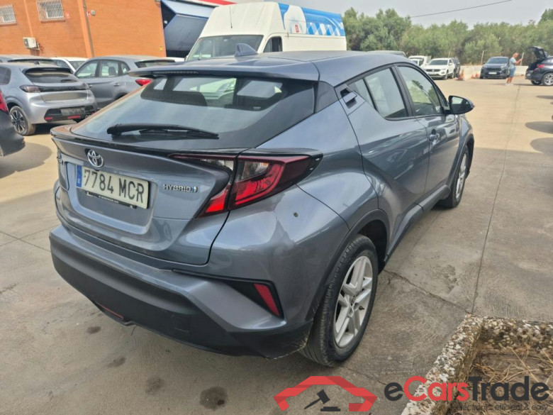 TOYOTA C-HR / 2019 / 5P / todoterreno 1.8 125H Active #2