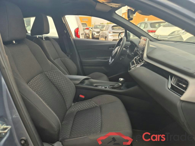 TOYOTA C-HR / 2019 / 5P / todoterreno 1.8 125H Active #6