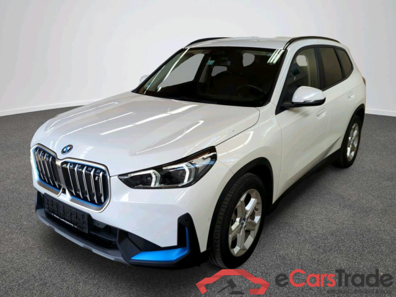 Baureihe iX1 30 xDrive 64kWh #1