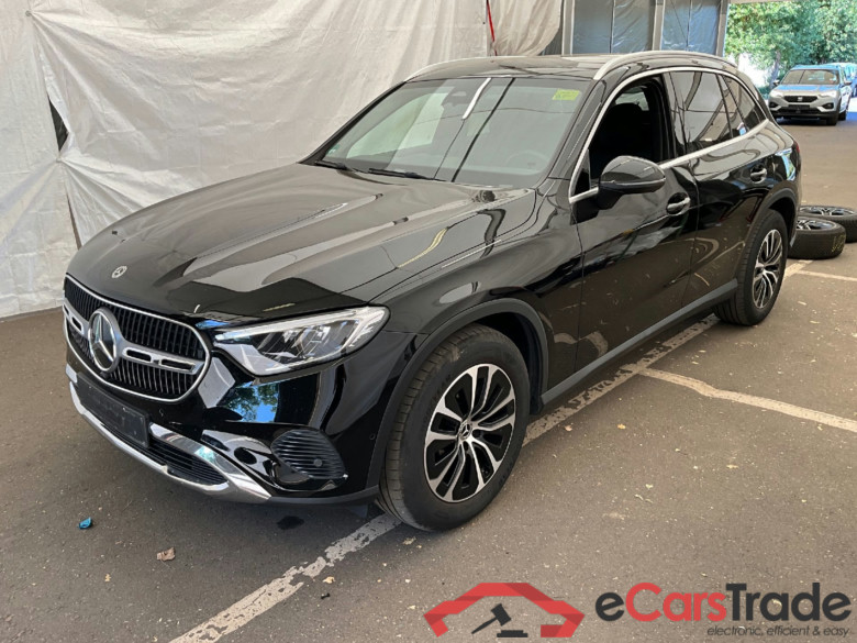 MERCEDES-BENZ GLC 220 d 4Matic 9G-TRONIC Avantgarde Advanced 5d 145kW #1