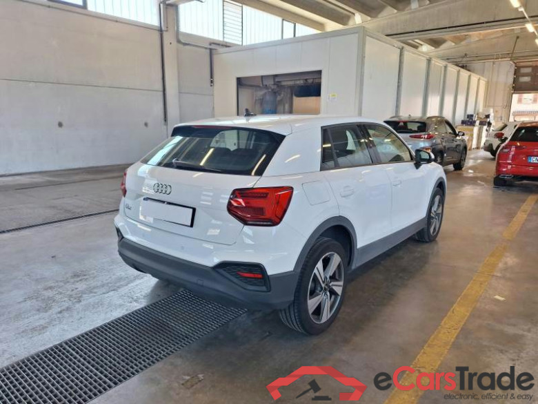 AUDI Q2 / 2020 / 5P / SUV 1.5 35 TFSI ADMIRED S TRONIC #2