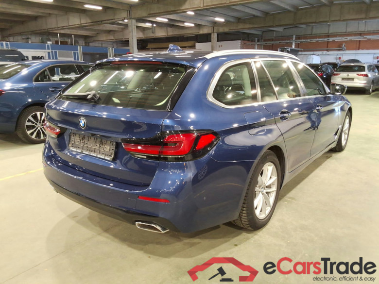 BMW 5 SERIES TOURING 2.0 518D 100KW TOURING AUTO #4