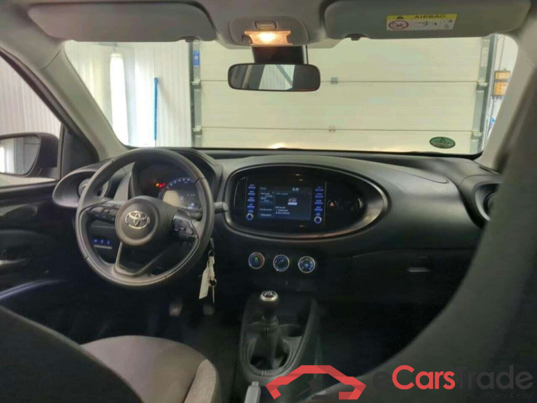 TOYOTA Aygo X 1.0 VVT-i MT Play #3