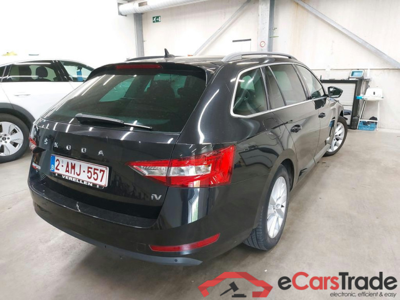 SKODA - SKO SUPERB COMBI TSI iV 218PK DSG6 Clever * HYBRID * #2