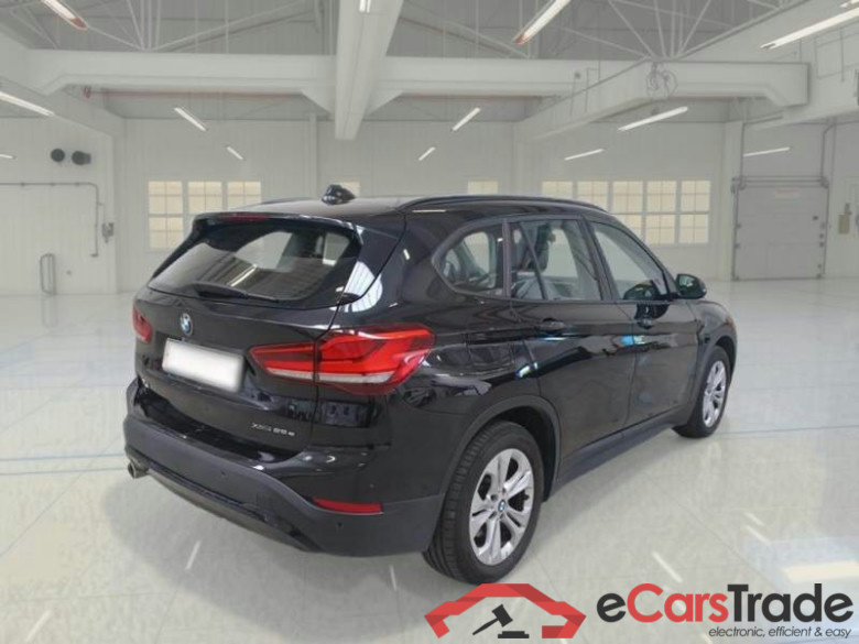 BMW X1 / 2019 / 5P / SUV XDRIVE 25E BUSINESS ADVANTAGE AUTOMATICO #2