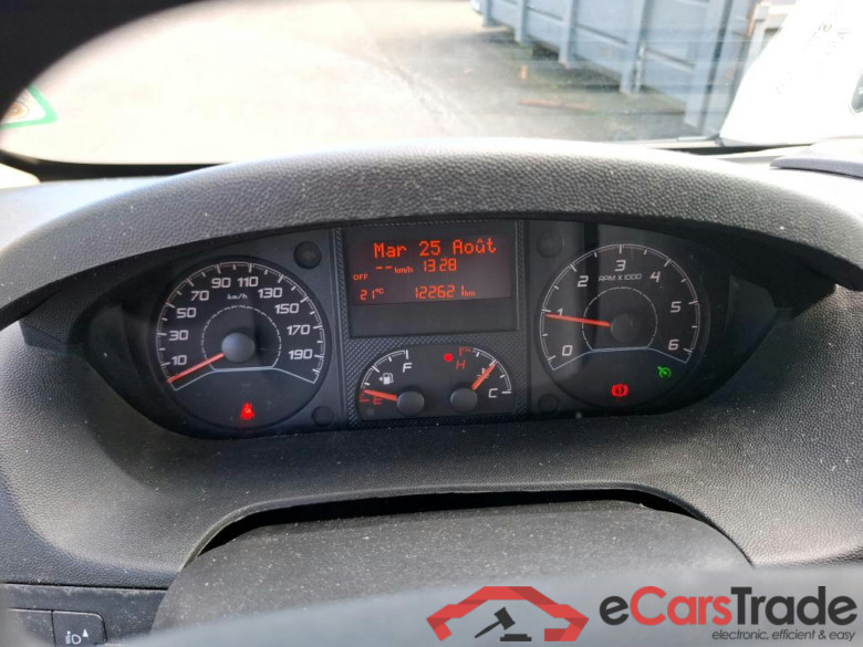 Jumper Fourgon 30 L1H1 Club BlueHDi 140 2.2 140CV BVM6 #6