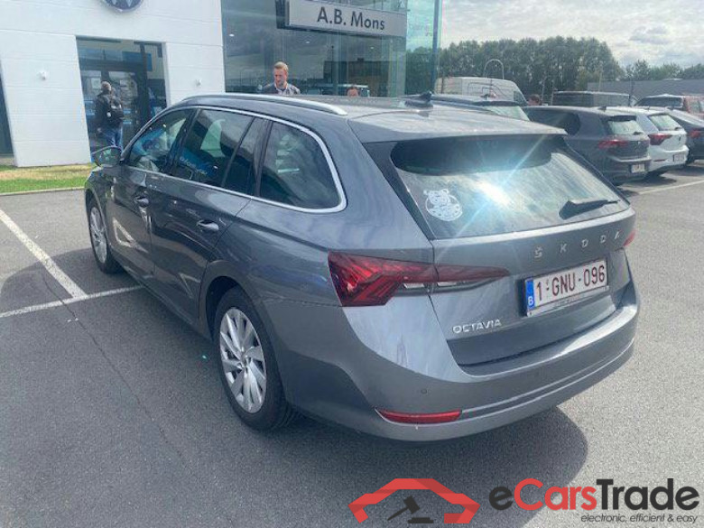 SKODA Octavia Combi Octavia Combi Family 2.0 TDI 85kW (115ch) DSG7 #6