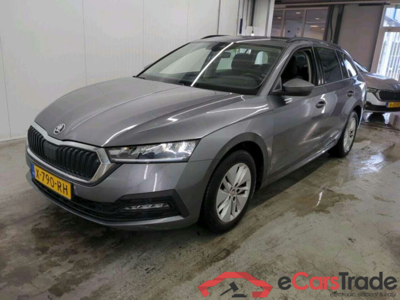 SKODA Octavia Combi 1.5 TSI Bns Edition #1