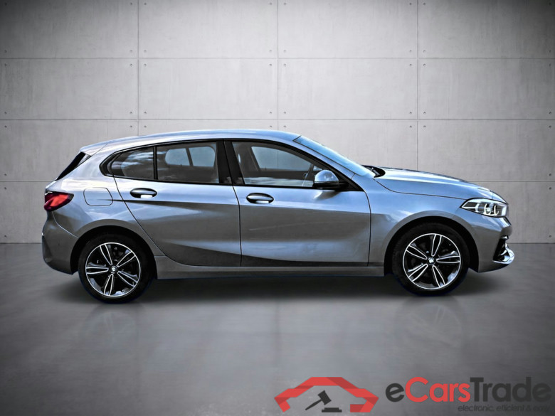 BMW 1 Serie Edition Sport (F40) 118i 1.5 136 DKG7 #4