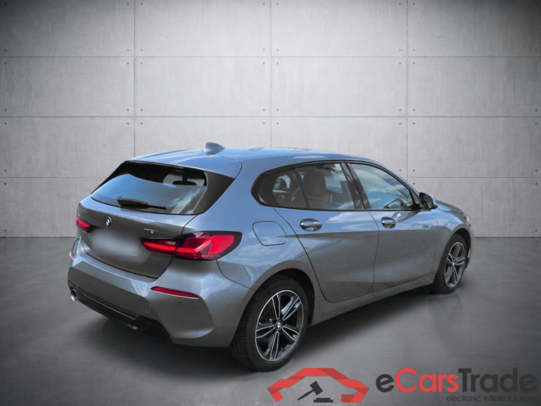 BMW 1 Serie Edition Sport (F40) 118i 1.5 136 DKG7 #5