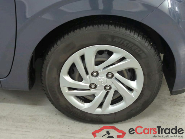HYUNDAI i10 49 kW #6