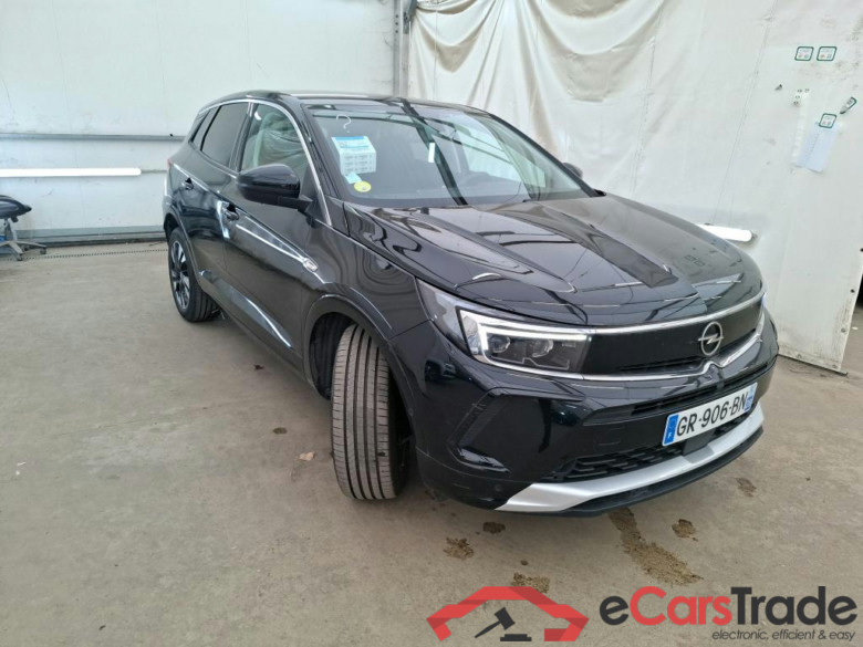 Grandland X Elegance Business 1.5 130CV BVA8 6E #4