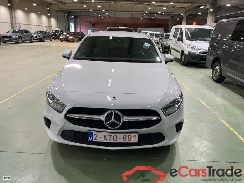 MERCEDES-BENZ CLASS A SEDAN DIESEL (V177) A 200 d #2