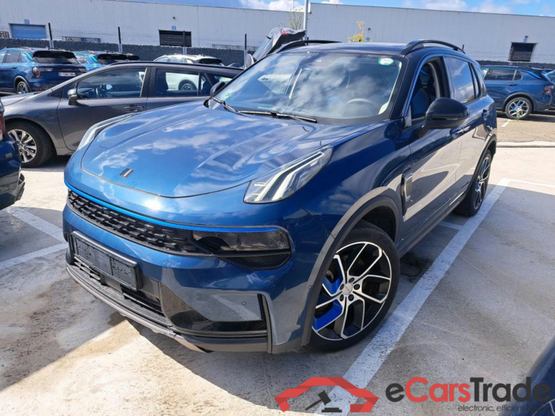 Lynk Co 01 1.5i Plug-In Hybrid Aut. LED Pano Virtual ACC Navi Infinity KeylessGo Camera 360 Klima PDC ...
