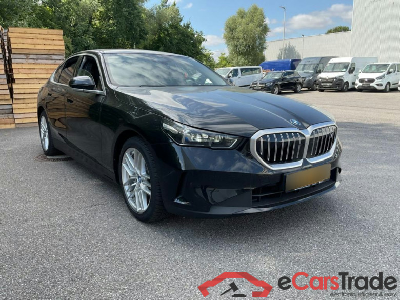 BMW i5 eDrive40 Lim. Electric 340hp
