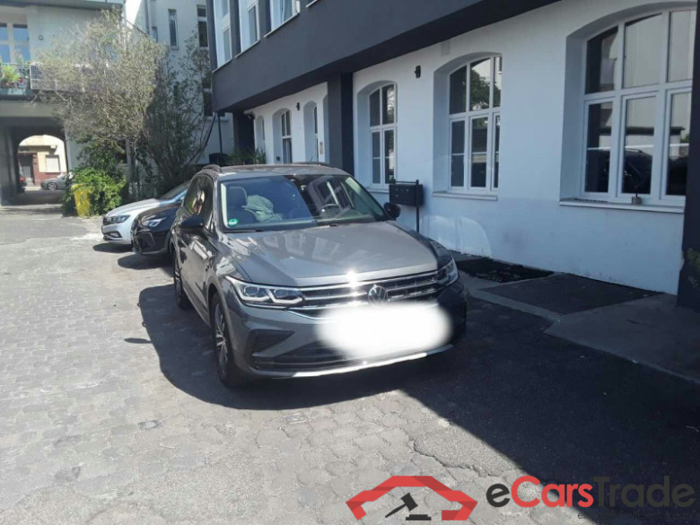 Volkswagen Tiguan (AX1)(07.2020->2024) DE - SUV5 2.0 TDI BMT/Start-Stopp EU6d, 4Motion Urban Sport, (Facelift) 2021 - 2