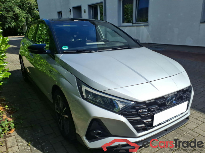 Hyundai i20  #1
