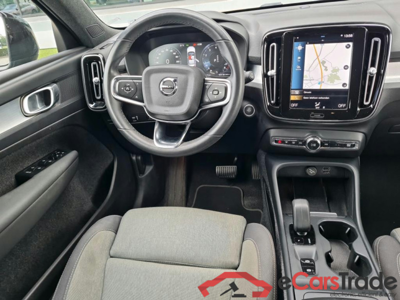 Volvo XC40 1.5 T2 Facelift Momentum Pro Aut. LED Virtual ACC Navi Sport-Seats KeylessGo Klima PDC ... #3