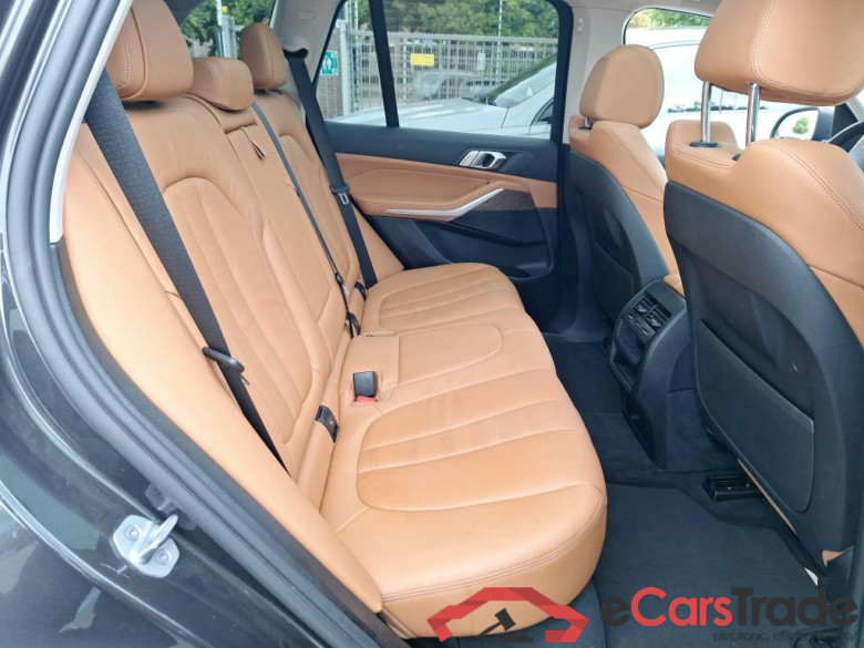 BMW X5 DIESEL - 2018 2.0 dA xDrive25 AdBlue #6