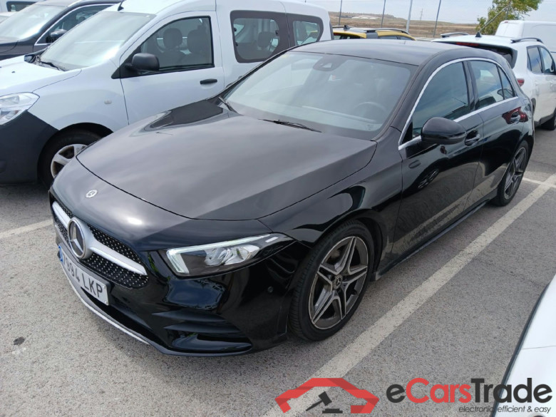 MERCEDES-BENZ Clase A / 2018 / 5P / berlina con portón A 180 d #1