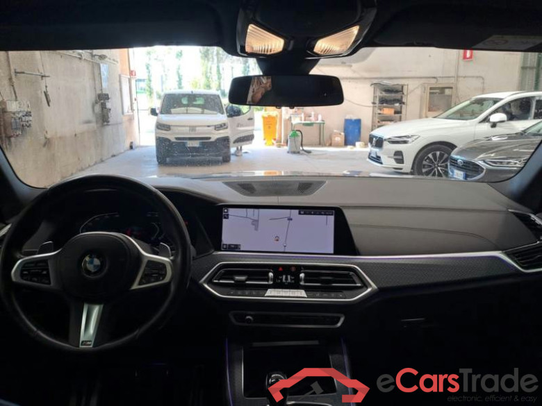 BMW X5 / 2018 / 5P / SUV XDRIVE 30D MH48V MSPORT AUTOM. #3