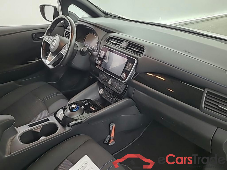 NISSAN LEAF N-CONNECTA 40kWh 5D uitlopend #6