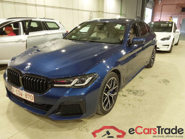 BMW 5-serie 3.0 545E XDRIVE AUTO