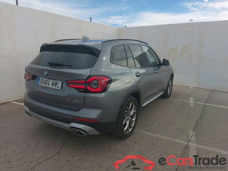 BMW X3 / 2021 / 5P / todoterreno xDrive20d xLine (AC7) #2