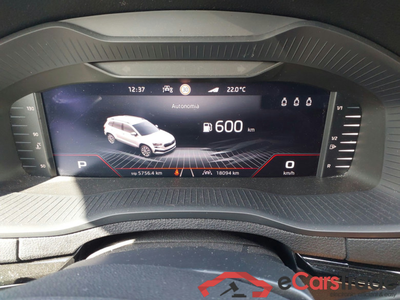 SKODA Karoq 1.5 TSI 110 kW (150 CV) DSG 7 vel. Sportline(Winterpack) #4