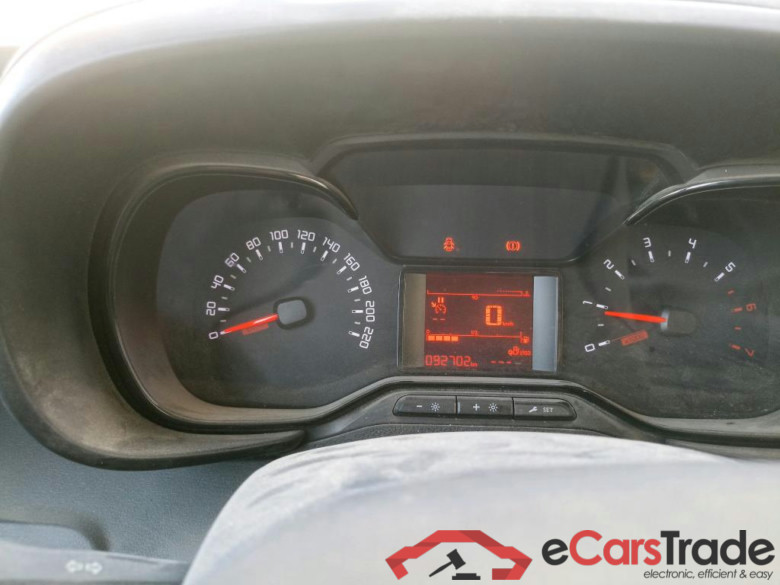 CITROEN Berlingo / 2018 / 3P / furgón derivado de turismo Talla M BlueHDi 100 CONTROL #4