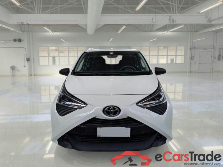 TOYOTA AYGO CONNECT / 2018 / 5P / BERLINA 1.0 VVT-I X-BUSINESS LIGHT #6