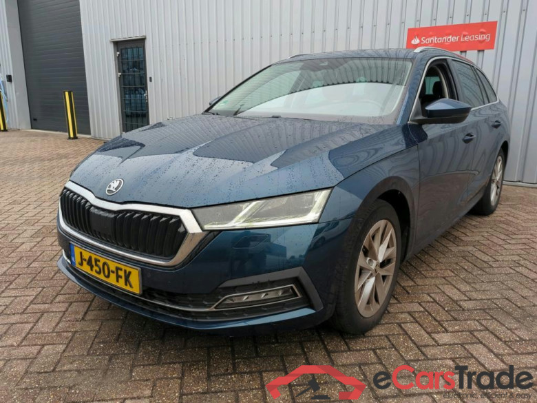 SKODA Octavia Combi 1.5 TSI First Edit.