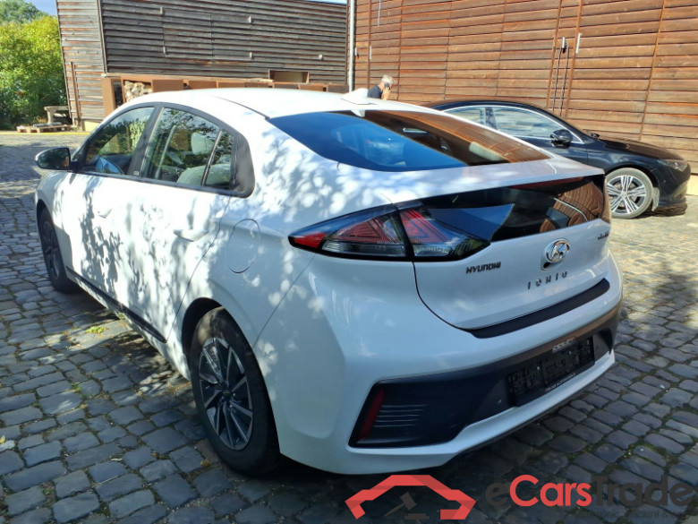 Hyundai Ioniq  #4