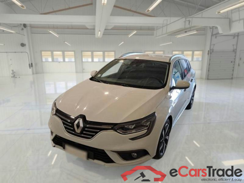 RENAULT MÉGANE SPORTER / 2015 / 5P / STATION WAGON 1.5 DCI 85KW BLUE INTENS EDC #1