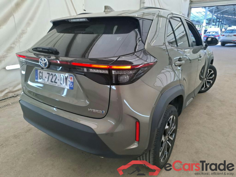 TOYOTA Yaris Cross Hybride / 2021 / 5P / SUV 1.5 HYBRID 116H DESIGN AUTO #3