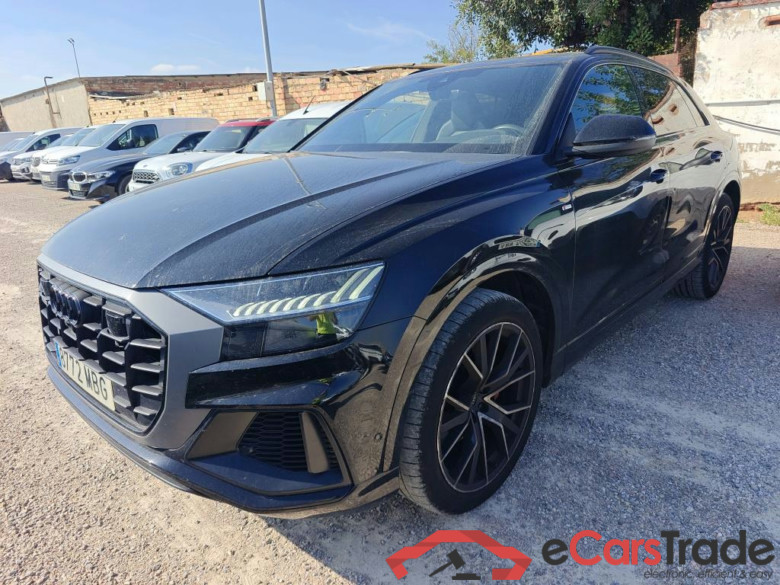 AUDI Q8 50 TDI 210kW Black Line Plus quattro tip Techo Solar/Asientos Calef/Eje Trasero Direccional/ llave Confort/ Virtual Cock
