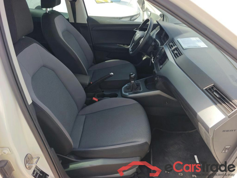 SEAT Arona / 2017 / 5P / todoterreno 1.0 TSI 70kW (95CV) Style Edition Eco (CX) #6