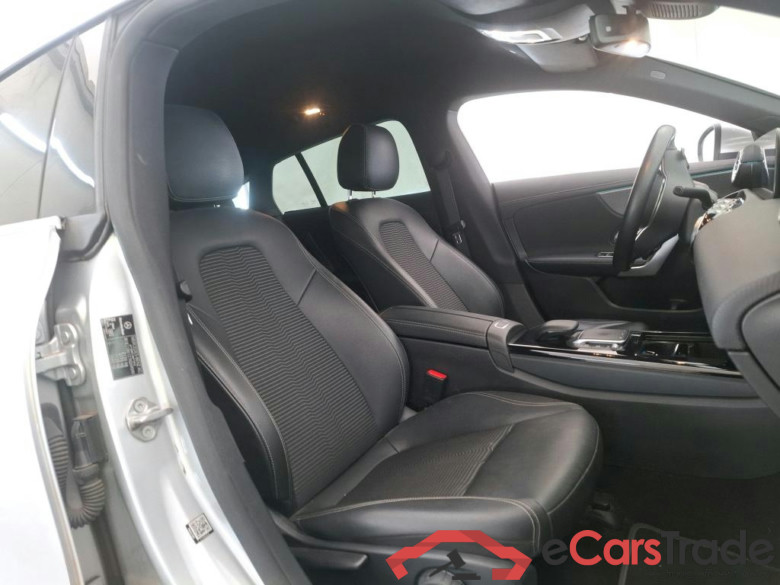 MERCEDES-BENZ CLA Shooting Brake / 2019 / 5P / Break CLA 200 d Business Line BA8 #6