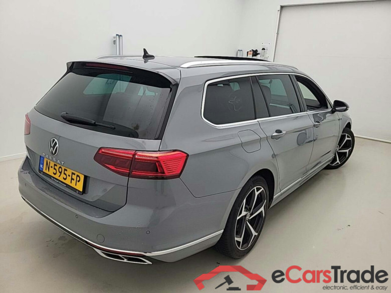 VOLKSWAGEN Passat Variant 1.5 TSI R-Line Bns+ DSG #2
