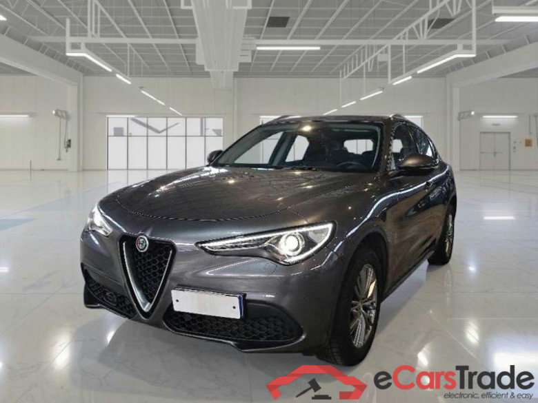 ALFA ROMEO STELVIO / 2017 / 5P / SUV 2.2 TURBO DIESEL 190CV BUSINESS AT8 Q4 #1