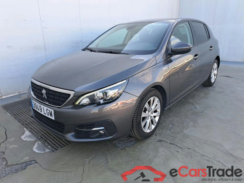 PEUGEOT 308 / 2017 / 5P / berlina con portón 5P Style BlueHDi 100 S&S 6 Vel. MAN #1