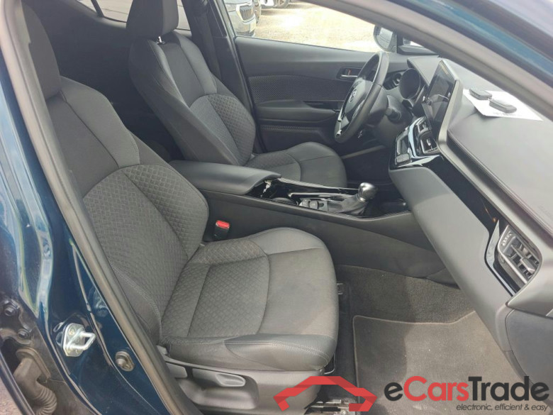 TOYOTA C-HR / 2019 / 5P / todoterreno 2.0 180H Advance #6