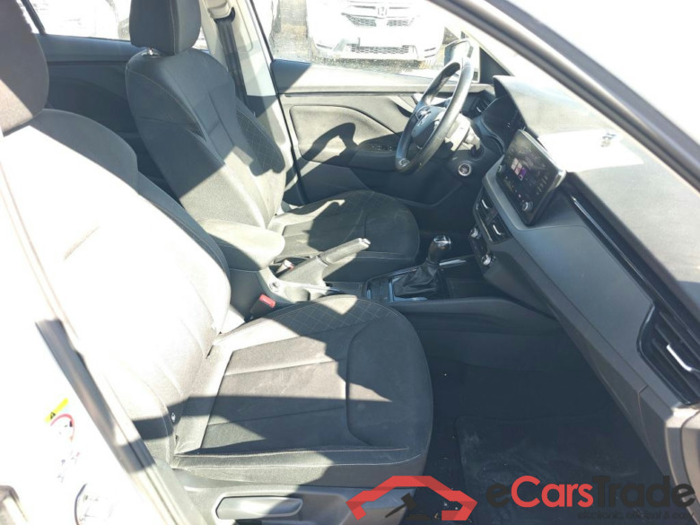 SKODA Kamiq / 2019 / 5P / todoterreno 1.0 TSI 81kW (110CV) DSG Ambition (CX) #6