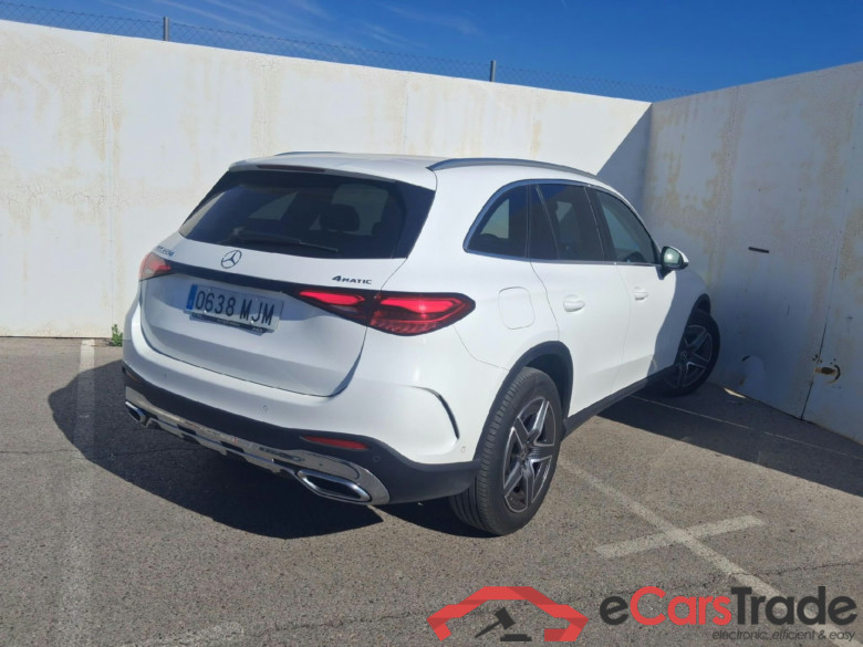 MERCEDES-BENZ GLC / 2022 / 5P / todoterreno GLC 220 d 4MATIC #2
