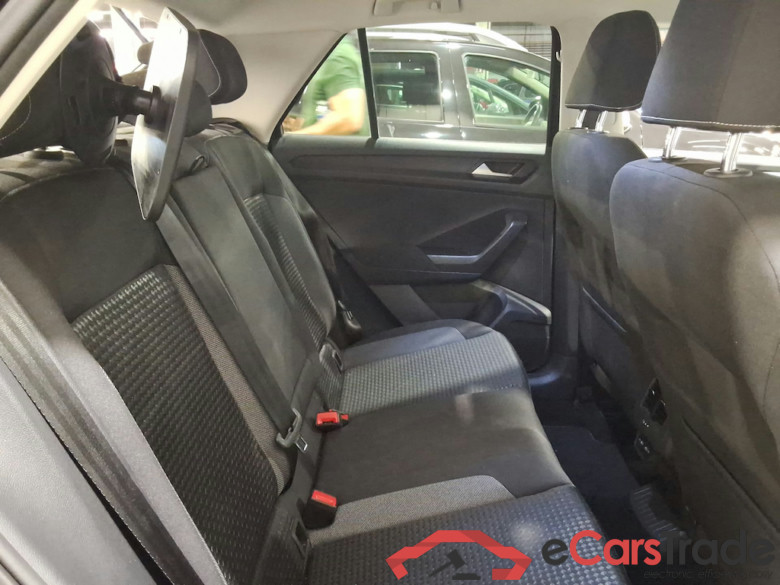 VOLKSWAGEN T-ROC 1.0 TSI ACTIVE #5