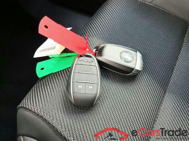 ALFA ROMEO TONALE DIESEL 1.6 Ddct Sprint 5d #4