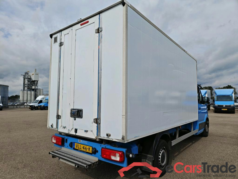 Volkswagen Crafter 35 2.0TDI 75kW L4 FWD Gesloten Laadbak #2